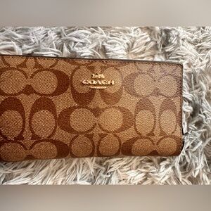 Coach wallet
